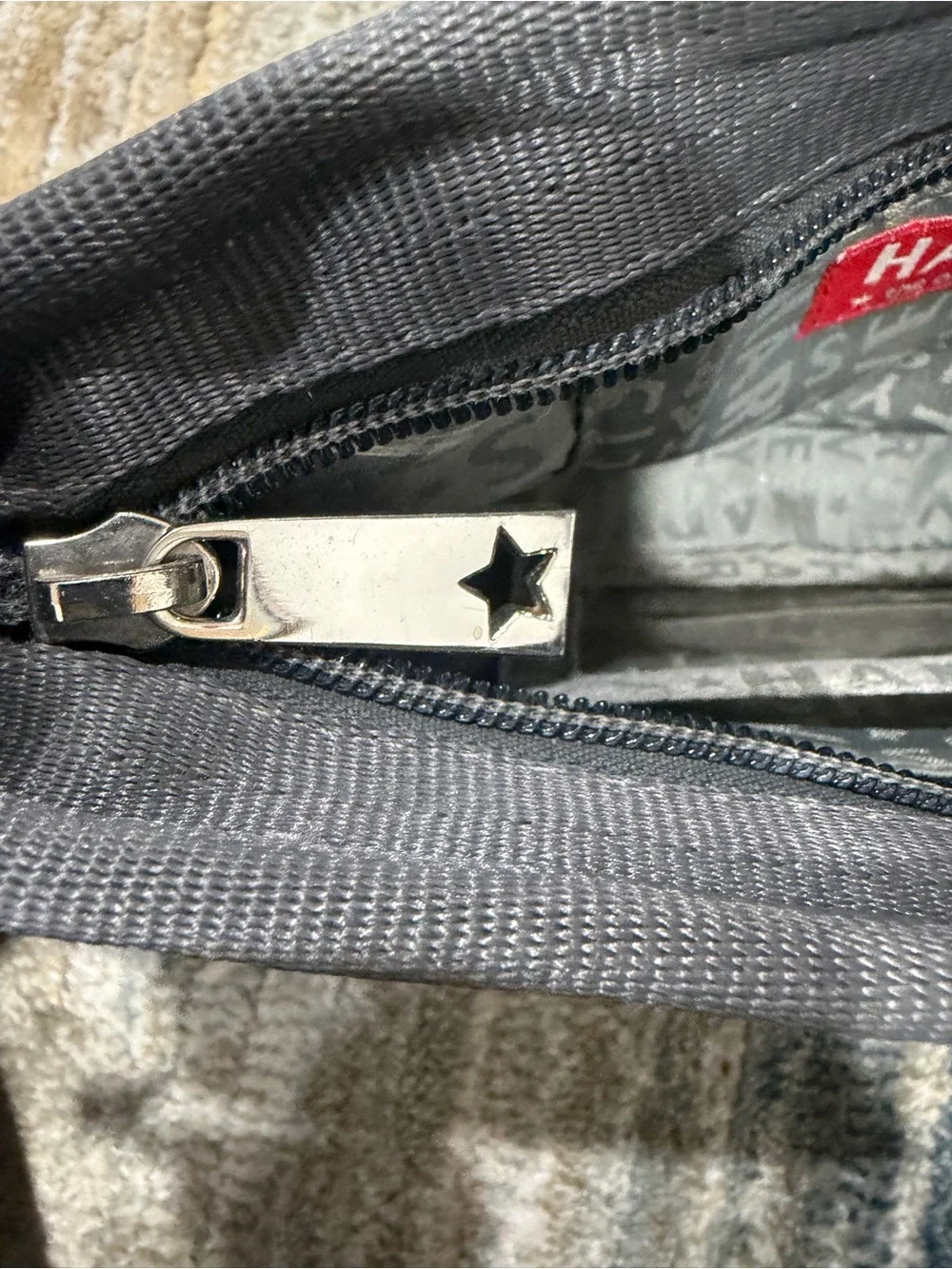 Harveys Woven Gray Messenger Bag